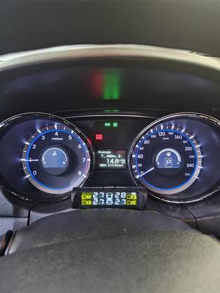 HYUNDAI SONATA 2.4 MPFI I4 16V 182CV GASOLINA 4P AUTOMÁTICO HYUNDAI SONATA 2.4 MPFI I4 16V 182CV GASOLINA 4P AUTOMÁTICO